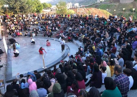 هنرهای نمایشی در شهرستان پاوه ۲۰۰ هنرمند فعال دارد