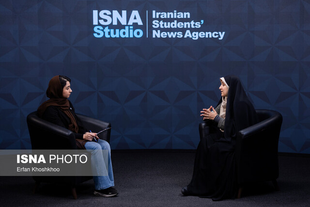 استعلام دولت برای موتورسواری زنان؛ منع قانونی ندارد