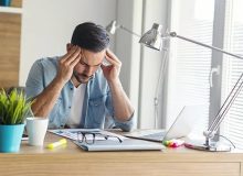 هشدار درباره سردردهای ناشی از موبایل